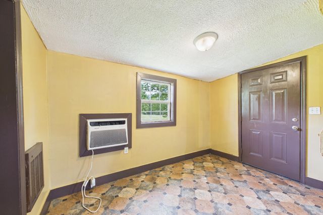 10949 & 10951 E Laurel Road, London, KY 40741