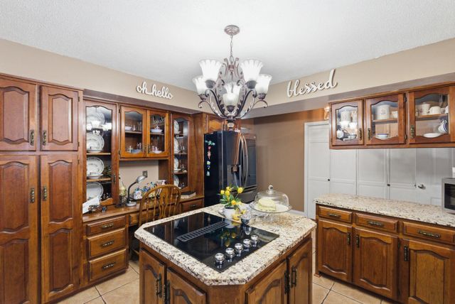 10949 & 10951 E Laurel Road, London, KY 40741
