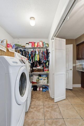 10949 & 10951 E Laurel Road, London, KY 40741