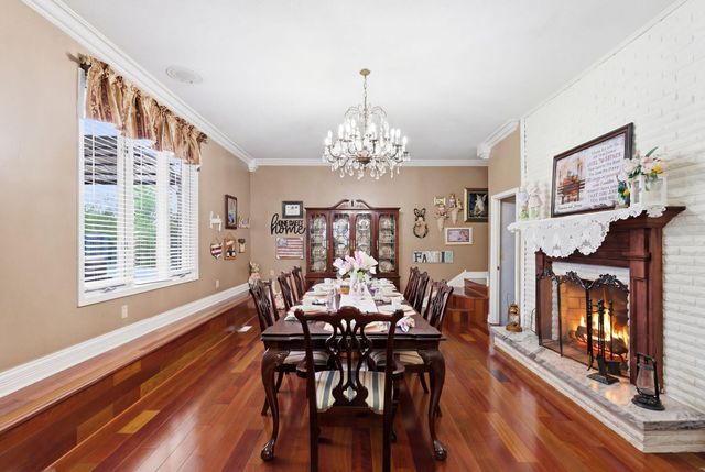 10949 & 10951 E Laurel Road, London, KY 40741