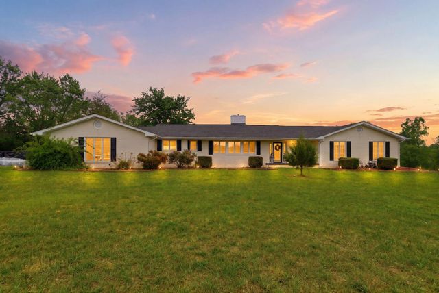 10949 & 10951 E Laurel Road, London, KY 40741