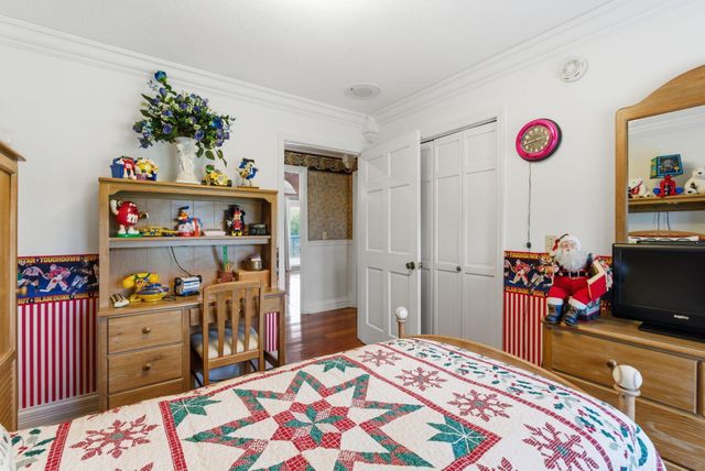 10949 & 10951 E Laurel Road, London, KY 40741