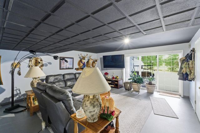 10949 & 10951 E Laurel Road, London, KY 40741