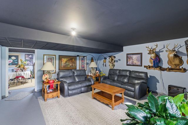 10949 & 10951 E Laurel Road, London, KY 40741