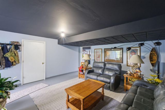 10949 & 10951 E Laurel Road, London, KY 40741