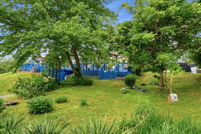 10949 & 10951 E Laurel Road, London, KY 40741