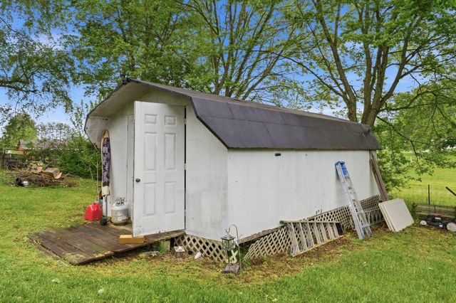 10949 & 10951 E Laurel Road, London, KY 40741