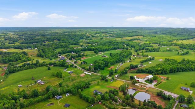 10949 & 10951 E Laurel Road, London, KY 40741