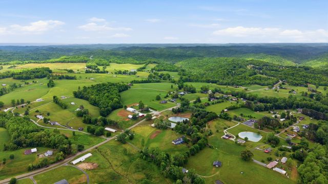 10949 & 10951 E Laurel Road, London, KY 40741