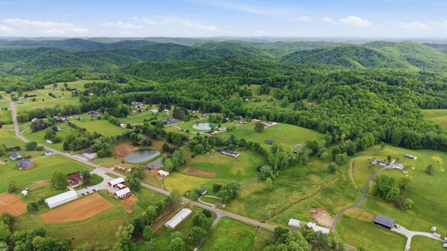 10949 & 10951 E Laurel Road, London, KY 40741