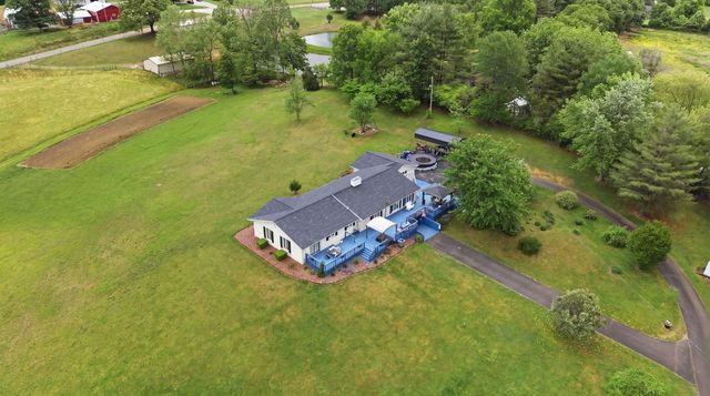 10949 & 10951 E Laurel Road, London, KY 40741