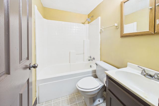 10949 & 10951 E Laurel Road, London, KY 40741