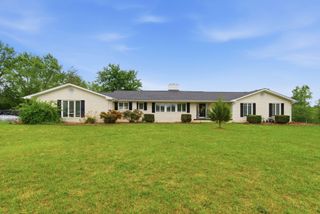 10949 & 10951 E Laurel Road, London, KY 40741
