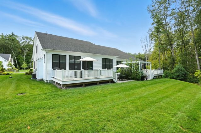 20 Lyons Lane 20, Boxborough, MA 01719