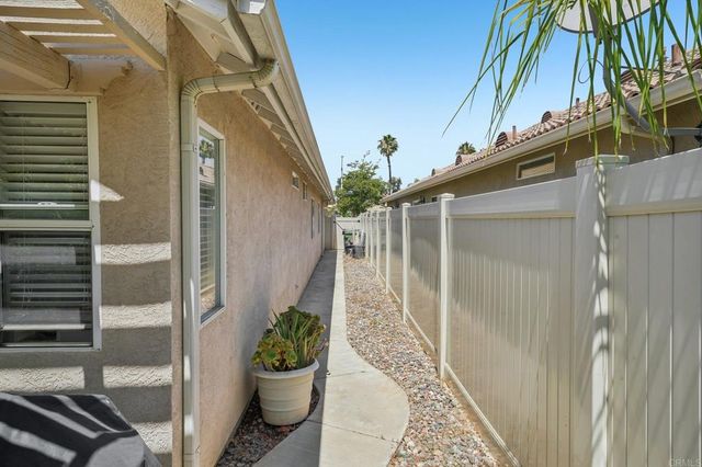 23979 Via Astuto, Murrieta, CA 92562