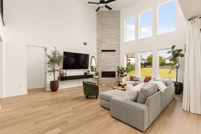 2132 Cavara CV, Leander, TX 78641