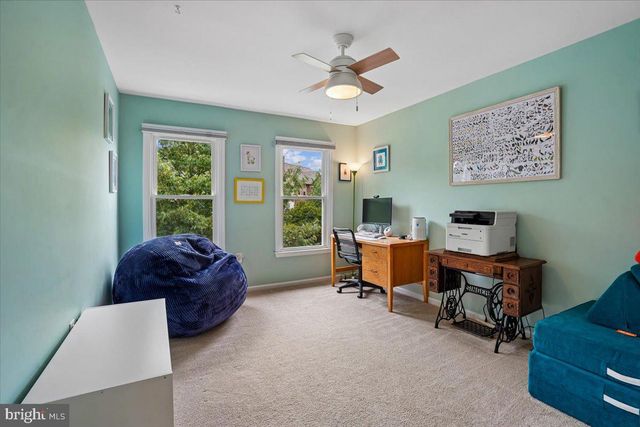 676 OLD HUNT WAY, Herndon, VA 20170