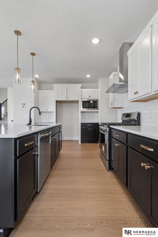 12603 Carpenter Street, Papillion, NE 68138