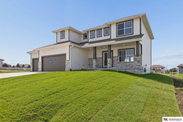 12603 Carpenter Street, Papillion, NE 68138