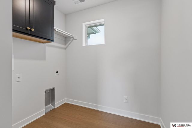 12603 Carpenter Street, Papillion, NE 68138