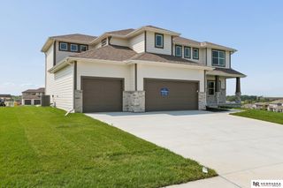 12603 Carpenter Street, Papillion, NE 68138