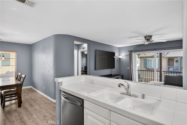 28421 Santa Rosa, Saugus, CA 91350