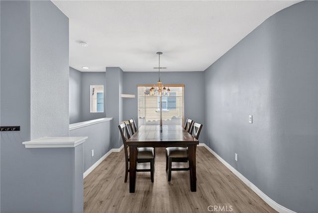 28421 Santa Rosa, Saugus, CA 91350