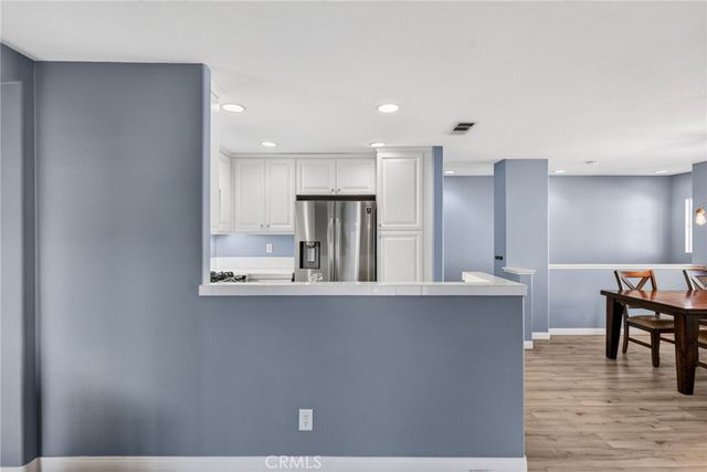 28421 Santa Rosa, Saugus, CA 91350