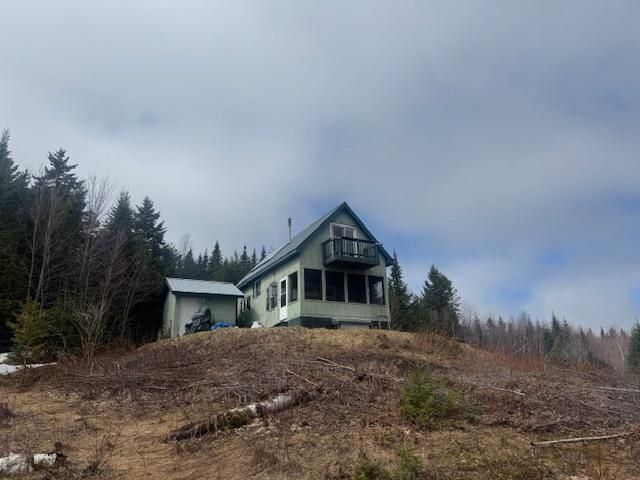 639 Pinnicle Road, Newark, VT 05871