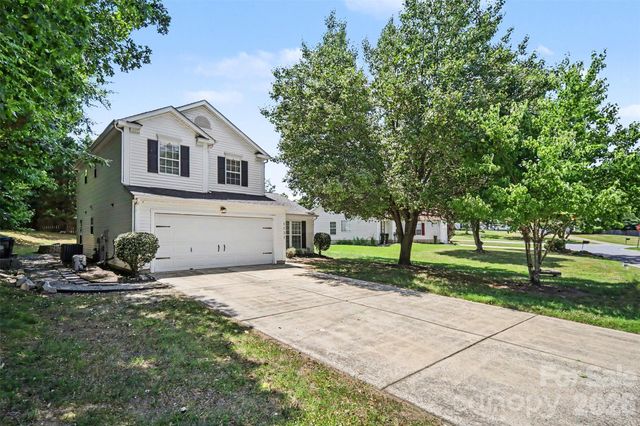 1131 Morning Glory Drive, Charlotte, NC 28262