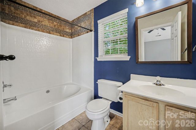 1131 Morning Glory Drive, Charlotte, NC 28262
