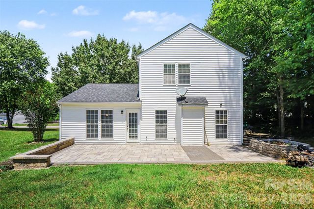 1131 Morning Glory Drive, Charlotte, NC 28262