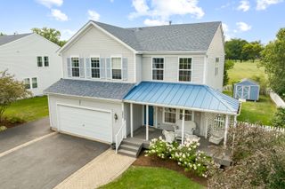 222 White Oak Street, Hampshire, IL 60140