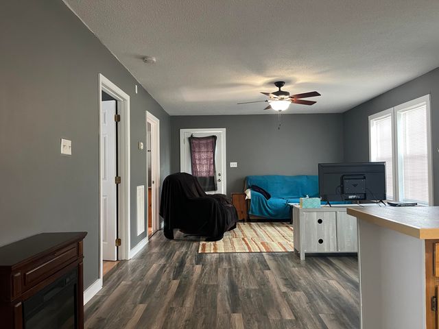 75 Taylor Meadows Road, Williamsburg, KY 40769