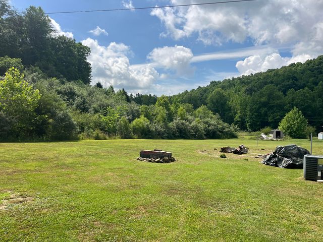 75 Taylor Meadows Road, Williamsburg, KY 40769