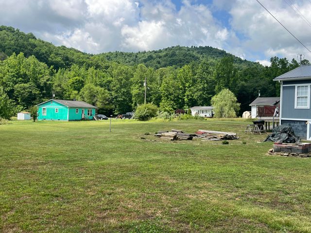 75 Taylor Meadows Road, Williamsburg, KY 40769
