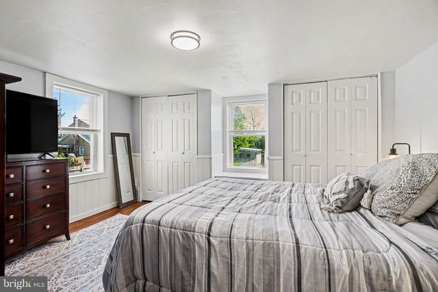 450 MANOR ST, Columbia, PA 17512