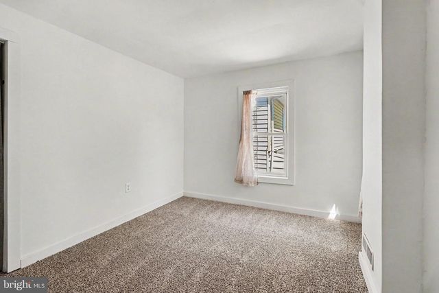 450 MANOR ST, Columbia, PA 17512