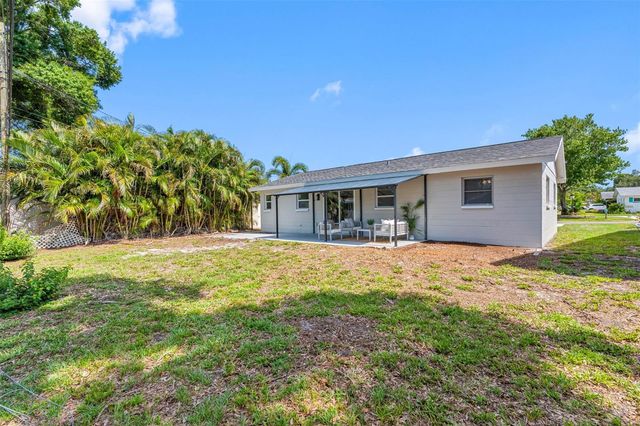 11081 103RD TERRACE, Largo, FL 33778