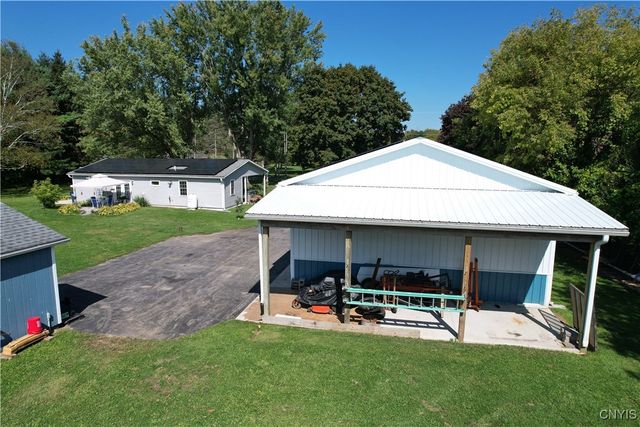 8882 Hills Road, Pompey, NY 13104