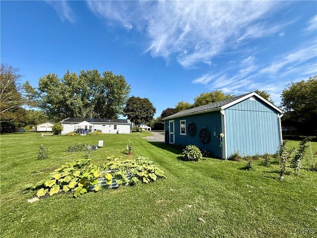 8882 Hills Road, Pompey, NY 13104