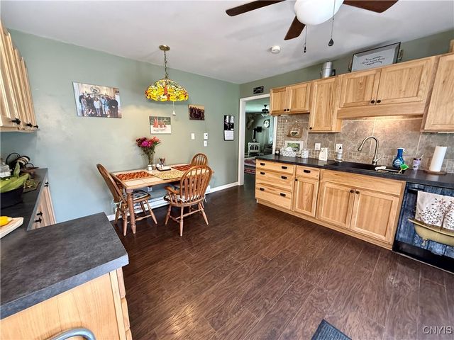 8882 Hills Road, Pompey, NY 13104