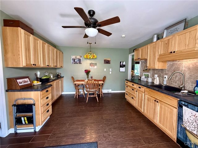 8882 Hills Road, Pompey, NY 13104