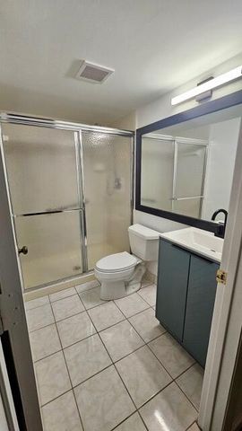 1006 Green Pine Boulevard G2, West Palm Beach, FL 33409