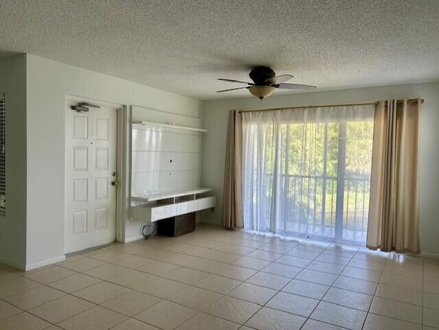 1006 Green Pine Boulevard G2, West Palm Beach, FL 33409