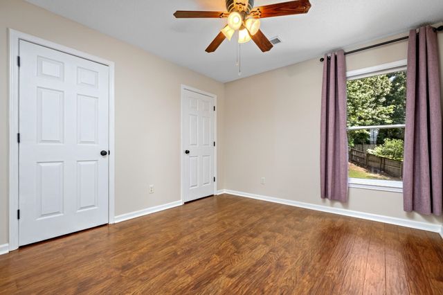 1037 BURSLEM CV, Cordova, TN 38018