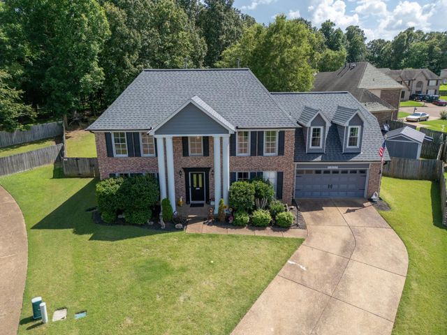 1037 BURSLEM CV, Cordova, TN 38018