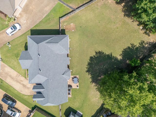 1037 BURSLEM CV, Cordova, TN 38018