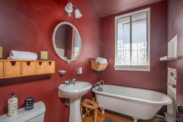 432 E 5th St, National City, CA 91950