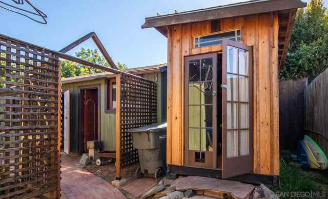 432 E 5th St, National City, CA 91950